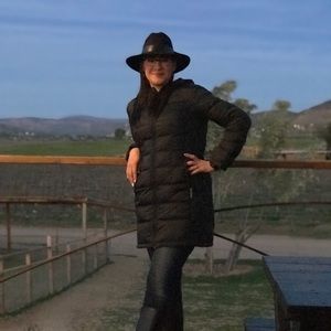 Meet your Posher, Gloria